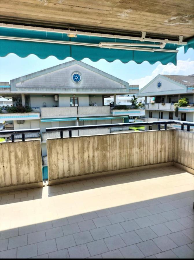 Apartmán Attico Vista E Fronte Mare Zaffiroblu Con Posto Auto Montesilvano Marina Exteriér fotografie